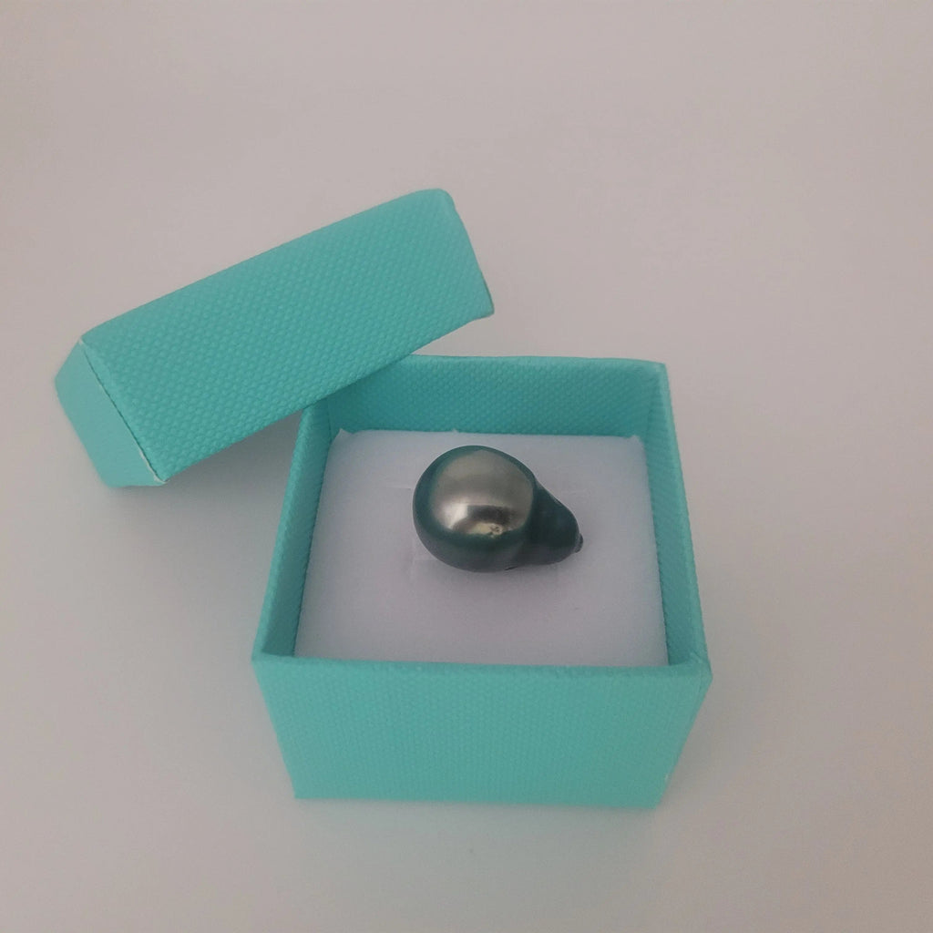 Dark Tahitian pearl teardrop 22x15mm — large baroque drop shape (Pinctada margaritifera)