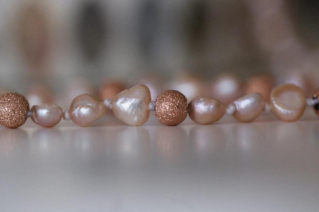 The Art of Grading and Valuing Tahitian Pearls