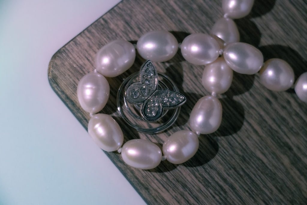 The Perfect Gift: Tahitian Pearl Jewelry for Special Occasions