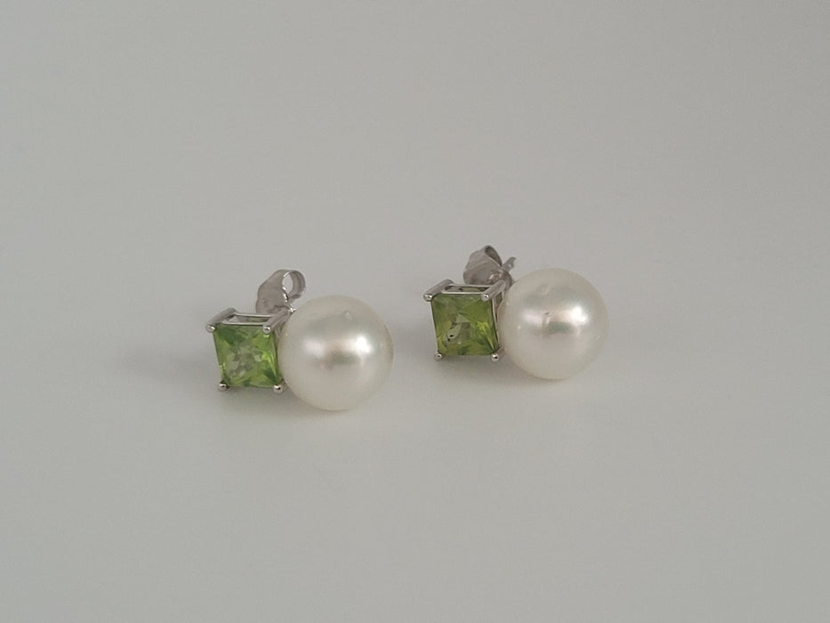 South Sea Pearls, Precious Stones Peridot, 18K White Gold |  The South Sea Pearl |  The South Sea Pearl