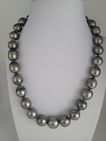 Tahiti Pearl necklace 12-14 mm Dark Grey Color and High Luster |  The South Sea Pearl |  The South Sea Pearl