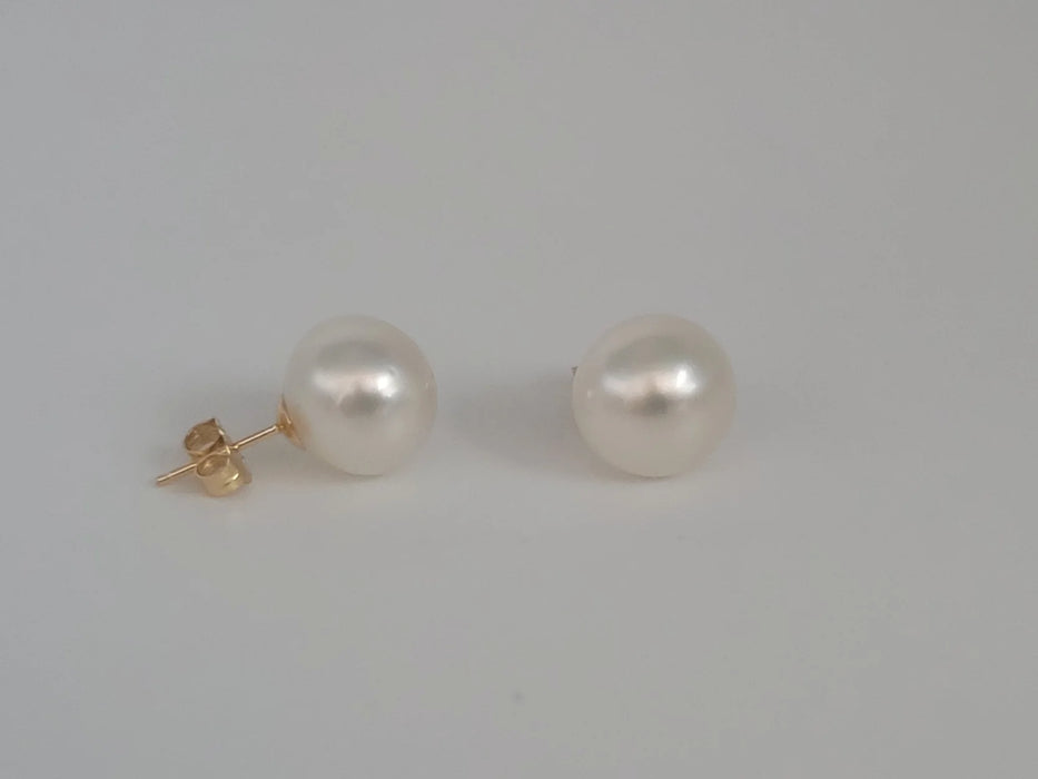 Boucles d'Oreilles Perles des Mers du Sud 12 mm Or 18 Carats