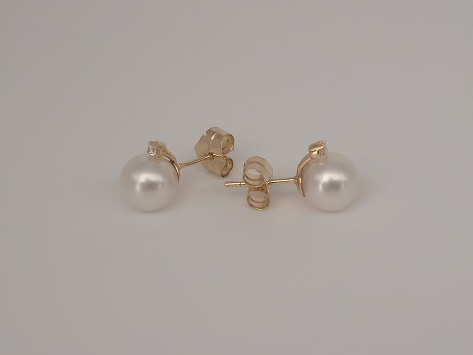 Stud Earrings White South Sea Pearls, Diamonds, 18K Yellow Solid Gold