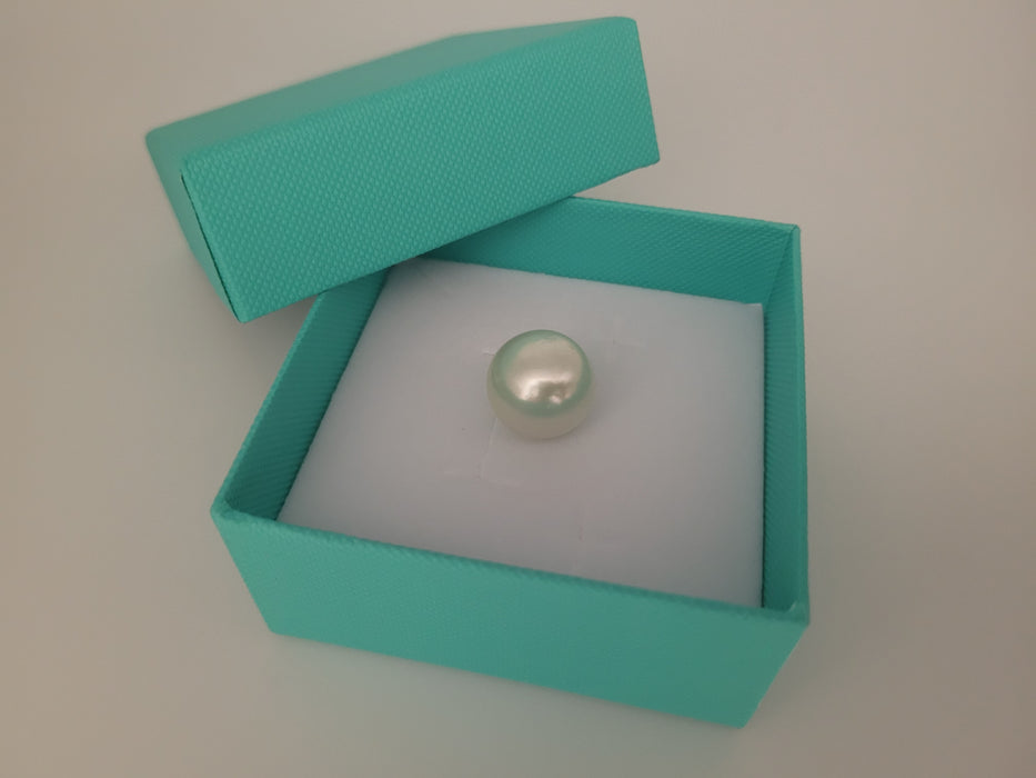 Perle des mers du Sud 16 mm de haute brillance, couleur naturelle, forme ronde