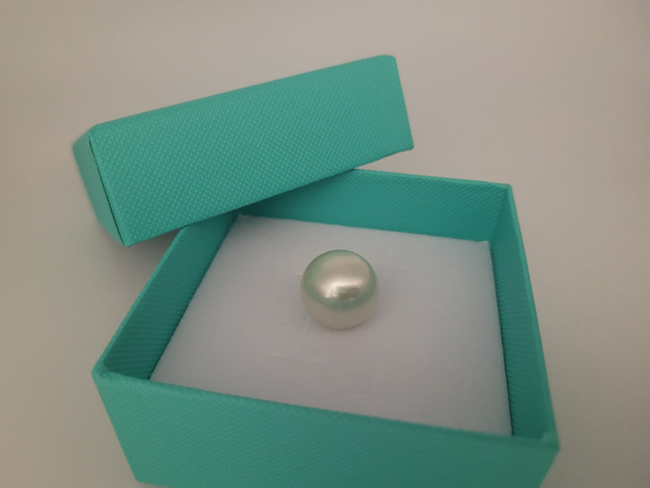 Perle des mers du Sud 16 mm de haute brillance, couleur naturelle, forme ronde