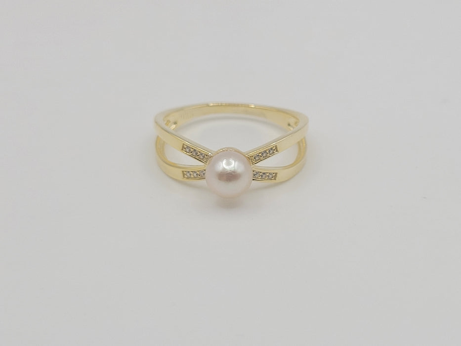 Akoya Cultured Pearl Ring in Silver 925 Gold Plated