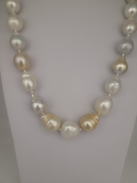 South Sea Pearl Necklace of Baroque shape large 10-15 mm