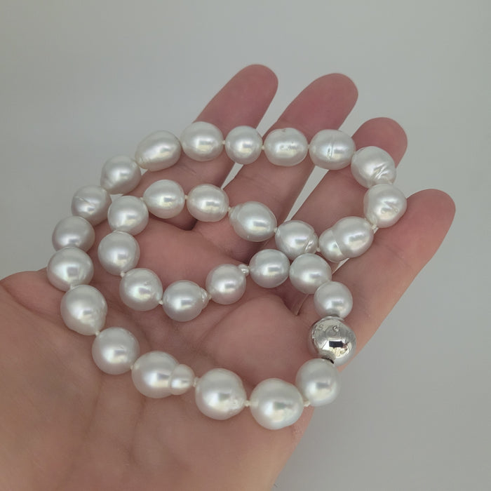 South Sea Pearls 10-12 mm Very High Luster 18K Solid Gold Claps