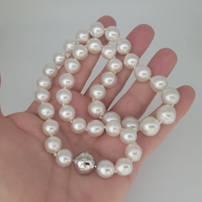 South Sea Pearls 10-12.50 mm Very High Luster 18K Gold Clasp