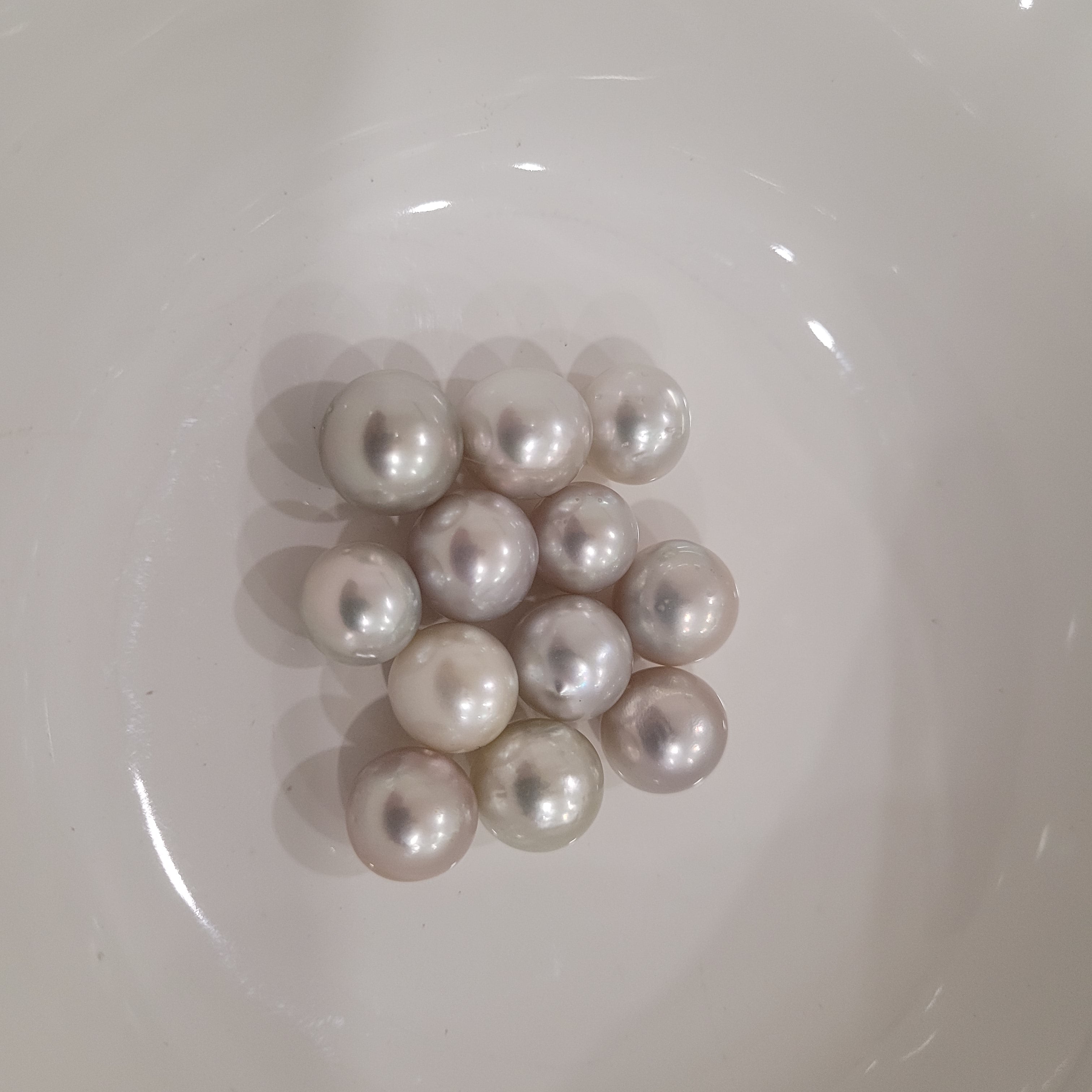 Tahiti Pearls Light Silver Color Round 10 & 11 mm Very High Luster