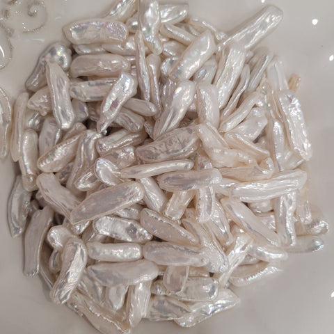 Cultured Pearls FW Sticks 6 x 20 mm AAA White Color
