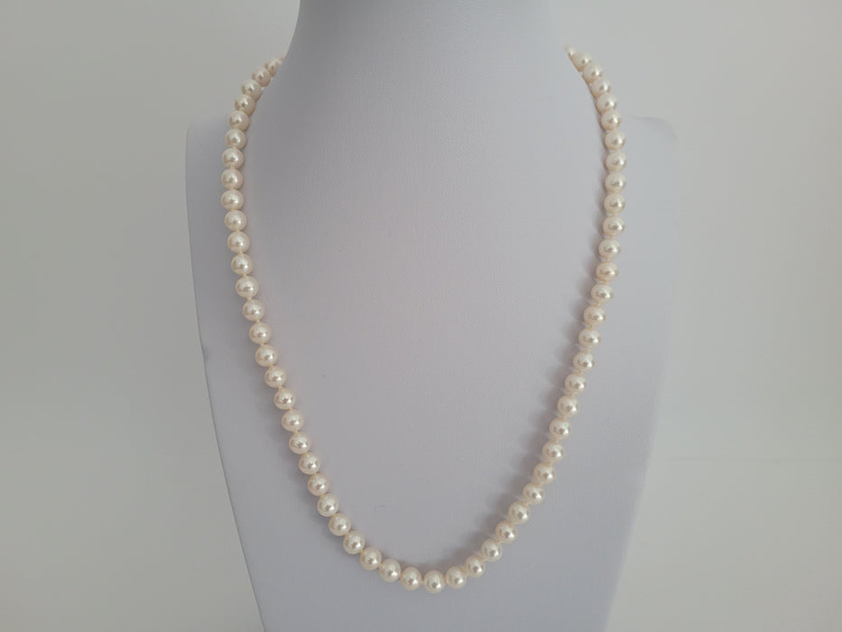 Cultured Pearls Necklace 6.5-7  mm AAA White Color