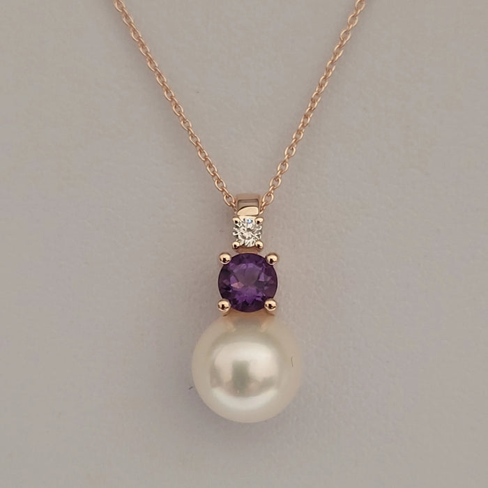Akoya Cultured Pearl, Diamond and Amethyst, 18K Rose Gold necklace |  The South Sea Pearl |  The South Sea Pearl