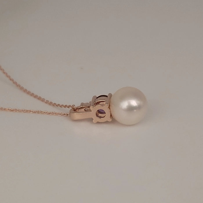Akoya Cultured Pearl, Diamond and Amethyst, 18K Rose Gold necklace |  The South Sea Pearl |  The South Sea Pearl