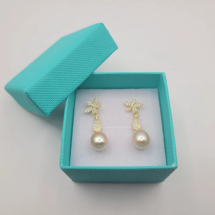 Cultured Pearl Earrings 8 mm Tear-Drop Natural Color in Silver 925 | The South Sea Pearl |  The South Sea Pearl