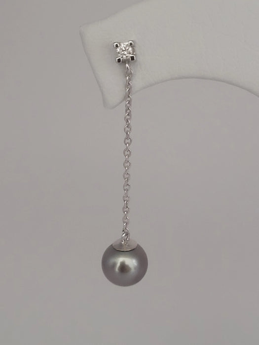 Earrings of Tahiti Pearls AAA, Diamonds 0.20 Carats, White Solid Gold 18K | The South Sea Pearl |  The South Sea Pearl
