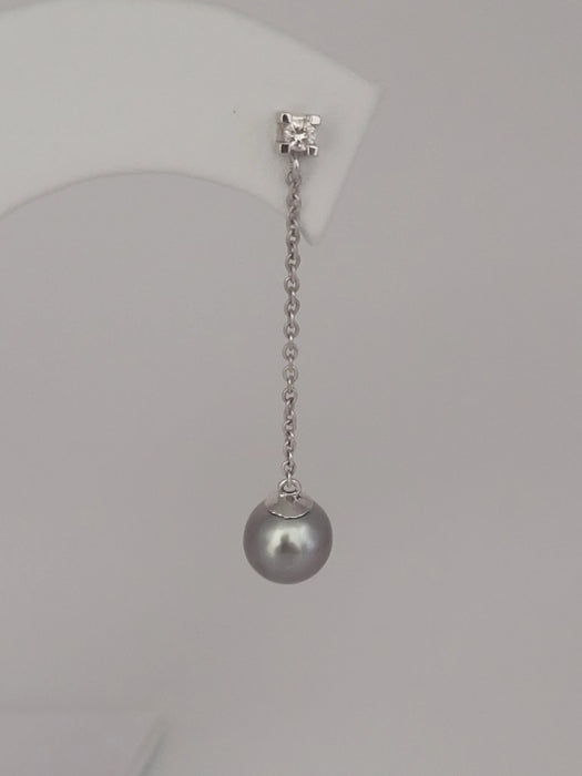 Earrings of Tahiti Pearls AAA, Diamonds 0.20 Carats, White Solid Gold 18K | The South Sea Pearl |  The South Sea Pearl