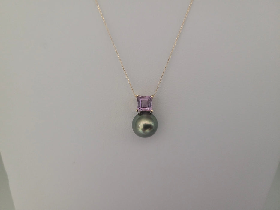 Pendant Necklace Tahiti Pearl 9 mm AAA, Precious Stone, 18K Solid Gold | The South Sea Pearl |  The South Sea Pearl