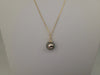 Pendant of a Tahiti Pearl AAA 9 mm Round dark Color 18K Gold | The South Sea Pearl |  The South Sea Pearl