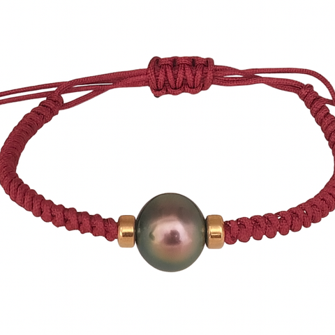 Tahiti Pearl Bracelet 11-12mm – Adjustable Red Cord with 18K Yellow Gold Beads (Pinctada margaritifera) — The South Sea Pearl