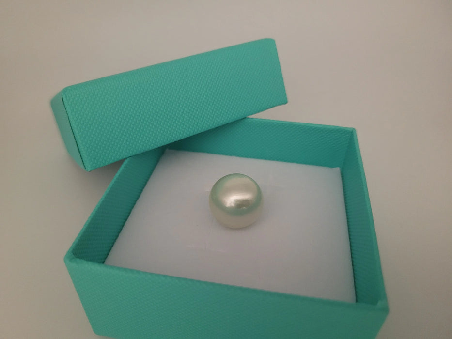 South Sea Pearl 16 mm of High Luster, Natural Color, Round Shape | The South Sea Pearl |  The South Sea Pearl