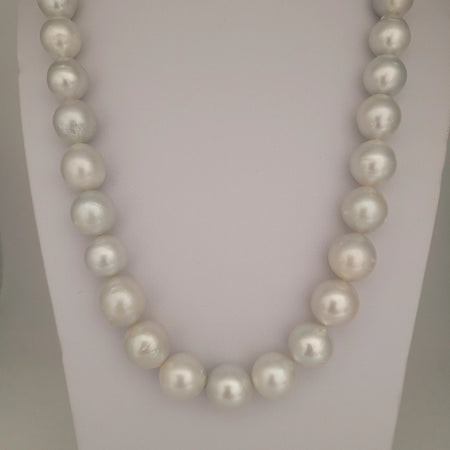 South Sea Pearls 10-13 mm Semi-Round 18K Gol Clasp | The South Sea Pearl |  The South Sea Pearl