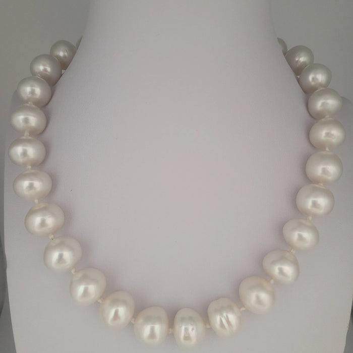 13-14Mm South Sea Necklaces