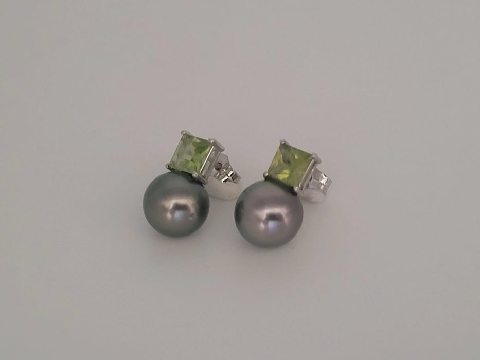 Stud Earrings Tahit Pearls 9 mm AAA, Precious Stones, 18K Solid Gold | The South Sea Pearl |  The South Sea Pearl