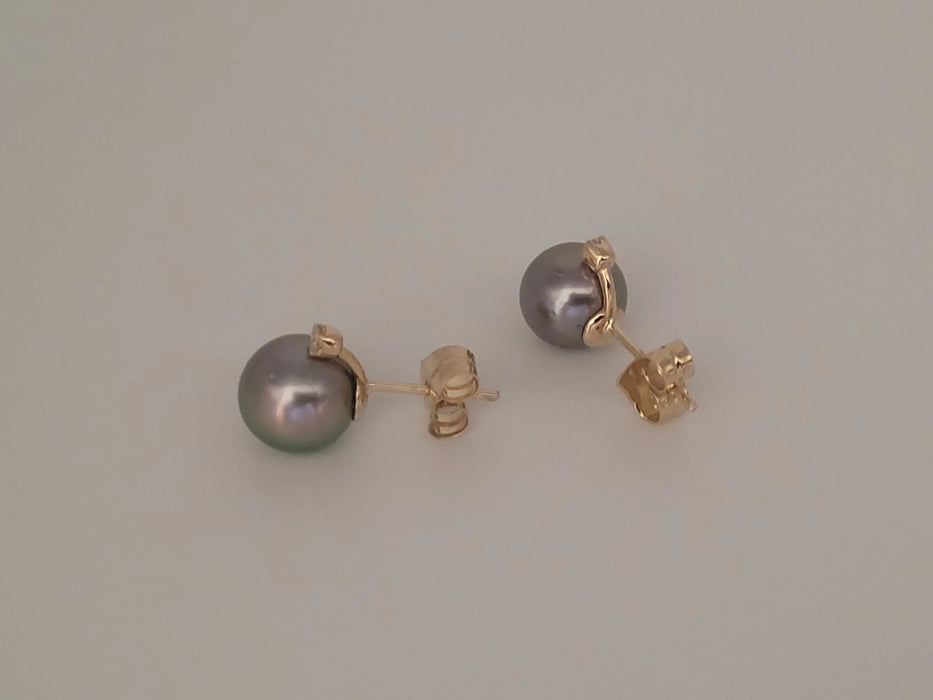 Stud Earrings Tahiti Pearls 9 mm AAA, Diamonds, 18K Solid Gold | The South Sea Pearl |  The South Sea Pearl