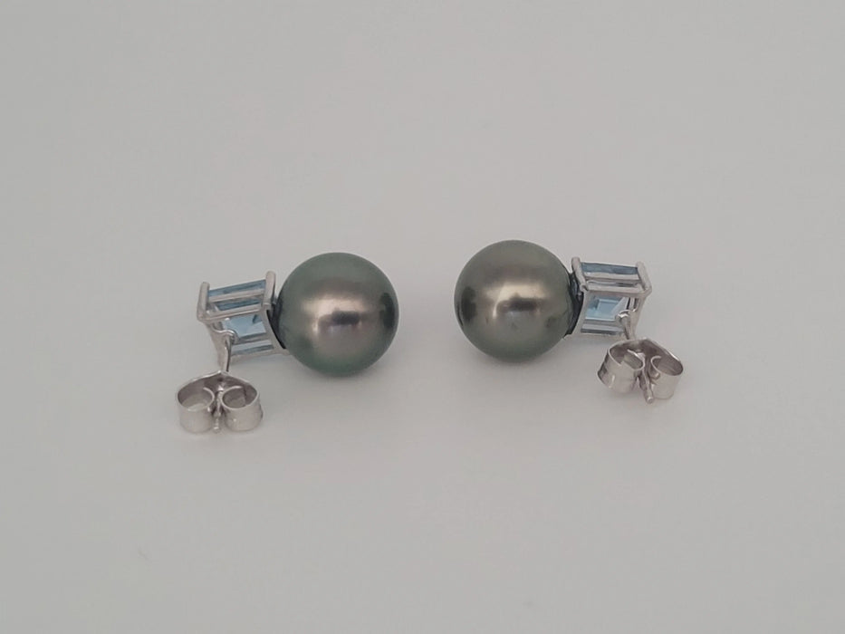 Stud Earrings of a Tahiti Pearls AAA Quality, size 9 mm, Precious Stones, 18K Solid Gold | The South Sea Pearl |  The South Sea Pearl