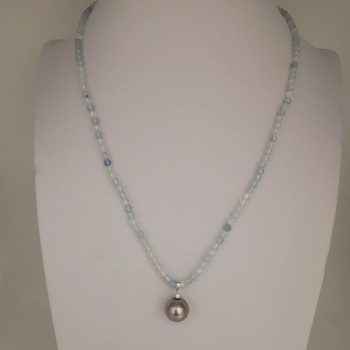 Tahiti Pearl, Aquamarine, Diamond & White Gold 18K |  The South Sea Pearl |  The South Sea Pearl