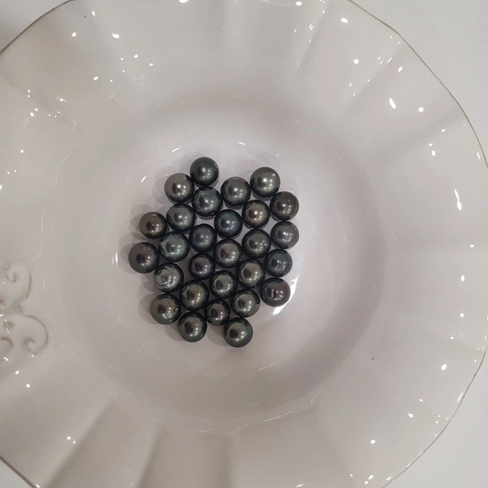 Tahiti Pearls 10-11  mm Dark Color Semi-Round Very High Luster |  The South Sea Pearl |  The South Sea Pearl