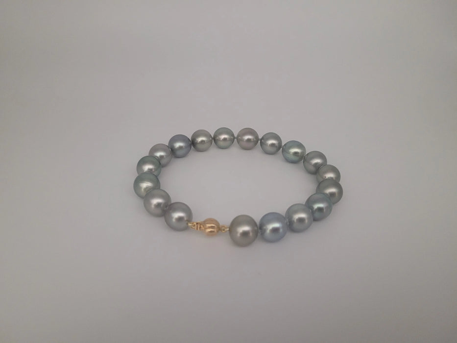 Tahiti Pearls Bracelet 9-10 mm AAA, 18K Gold Clasp | The South Sea Pearl |  The South Sea Pearl