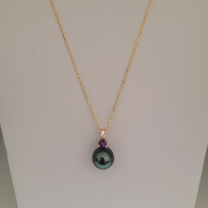 Tahti Pearl, Diamond, Amethyst, 18K Gold Pendant Necklace | The South Sea Pearl |  The South Sea Pearl