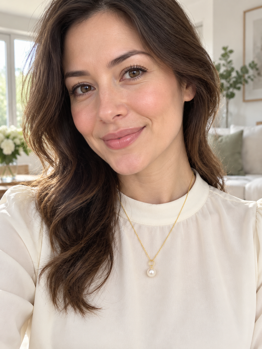 Akoya Cultured Pearl Pendant Necklace 18K Yellow Gold