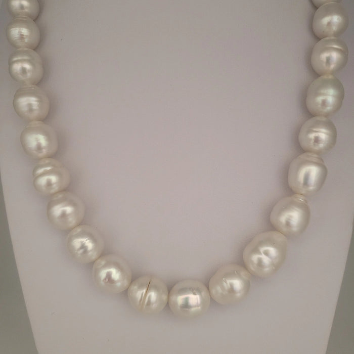 White South Sea Pearls 10-12.50 mm Very High Luster 18K Gold Clasp | The South Sea Pearl |  The South Sea Pearl