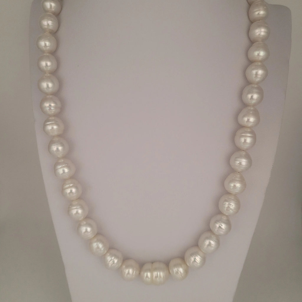 White-South-Sea-Pearls-Baroque