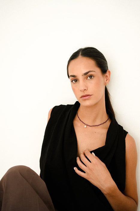 Collar de Rubíes, Perla Cultivada y Oro Amarillo 18K, 40 cm, Estilo Clásico - MIMUKA