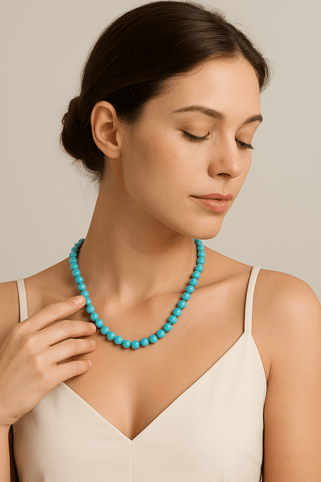 Collar de Turquesa Natural, Esferas 4 - 5 mm, 40 cm, Cierre de Oro Amarillo 18K - MIMUKA