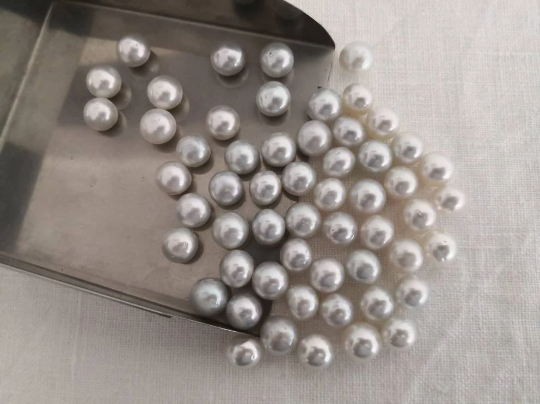 Loose White South Sea Pearls 10-11 mm White Color, High Luster -  The South Sea Pearl