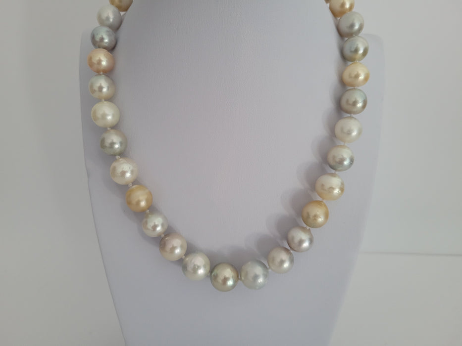 South Sea Pearls 10-13 mm 18 Karat Gold Clasp -  The South Sea Pearl