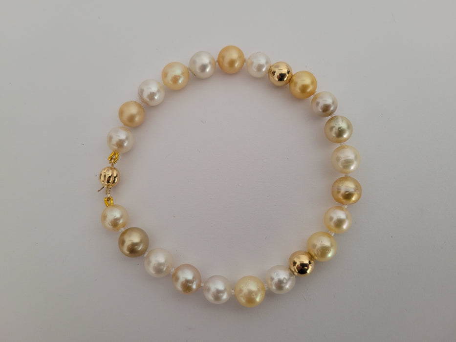 Bracelet if South Sea Pearls and 18 Karat Solid Gold -  The South Sea Pearl