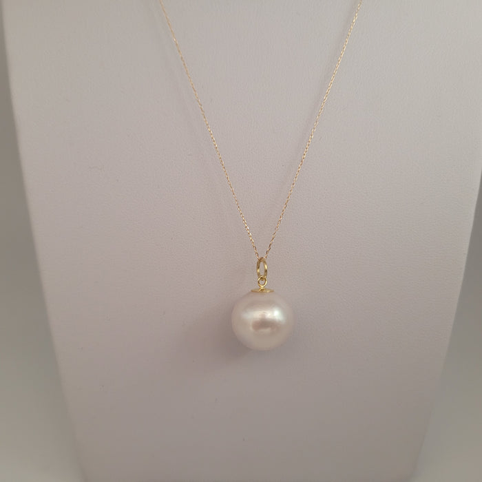 White South Sea Pearls 13 mm and 18K Solid Gold |  The South Sea Pearl |  The South Sea Pearl