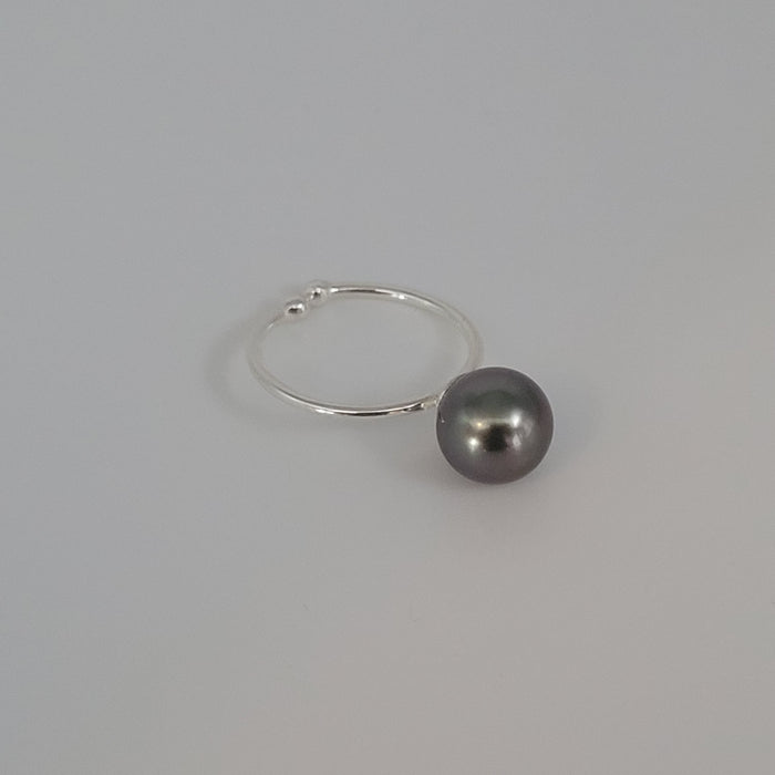 Tahiti Pearl Ring 9 mm AAA Round Dark Natural Color Pearl and High Luster |  The South Sea Pearl |  The South Sea Pearl