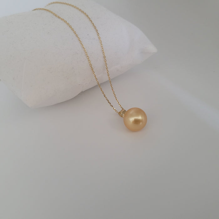 Golden South Sea Pearl Pendant 12 mm Round |  The South Sea Pearl |  The South Sea Pearl