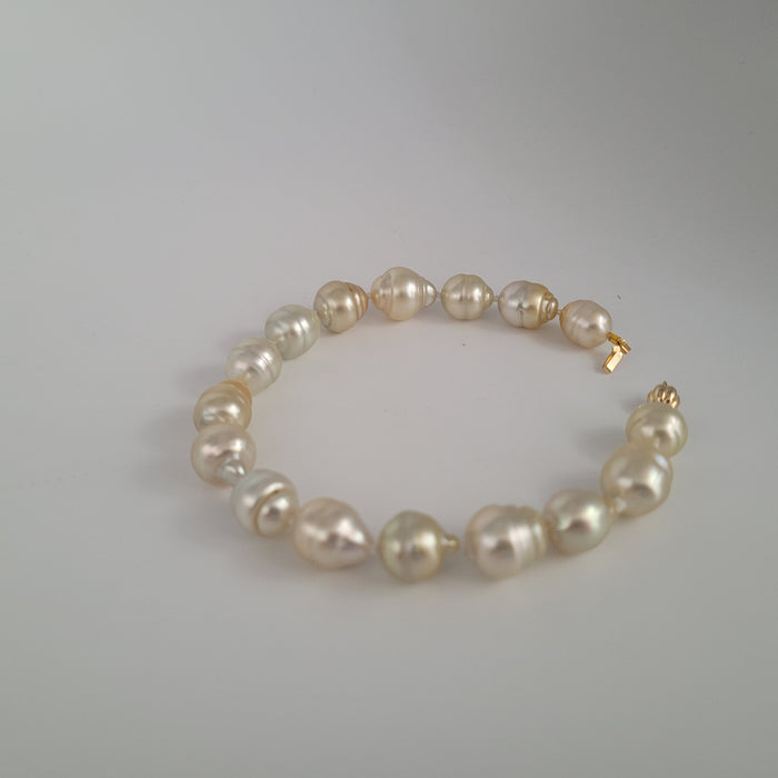 South Sea Pearls Bracelet 10-11 mm High Luste |  The South Sea Pearl |  The South Sea Pearl