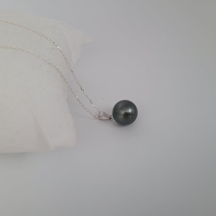 Tahiti Pearl 13 mm Round Dark Color |  The South Sea Pearl |  The South Sea Pearl