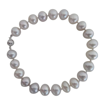 White South Sea Pearls Bracelet - 9-10 mm bracelet, 18 Karats Gold The South Sea Pearl