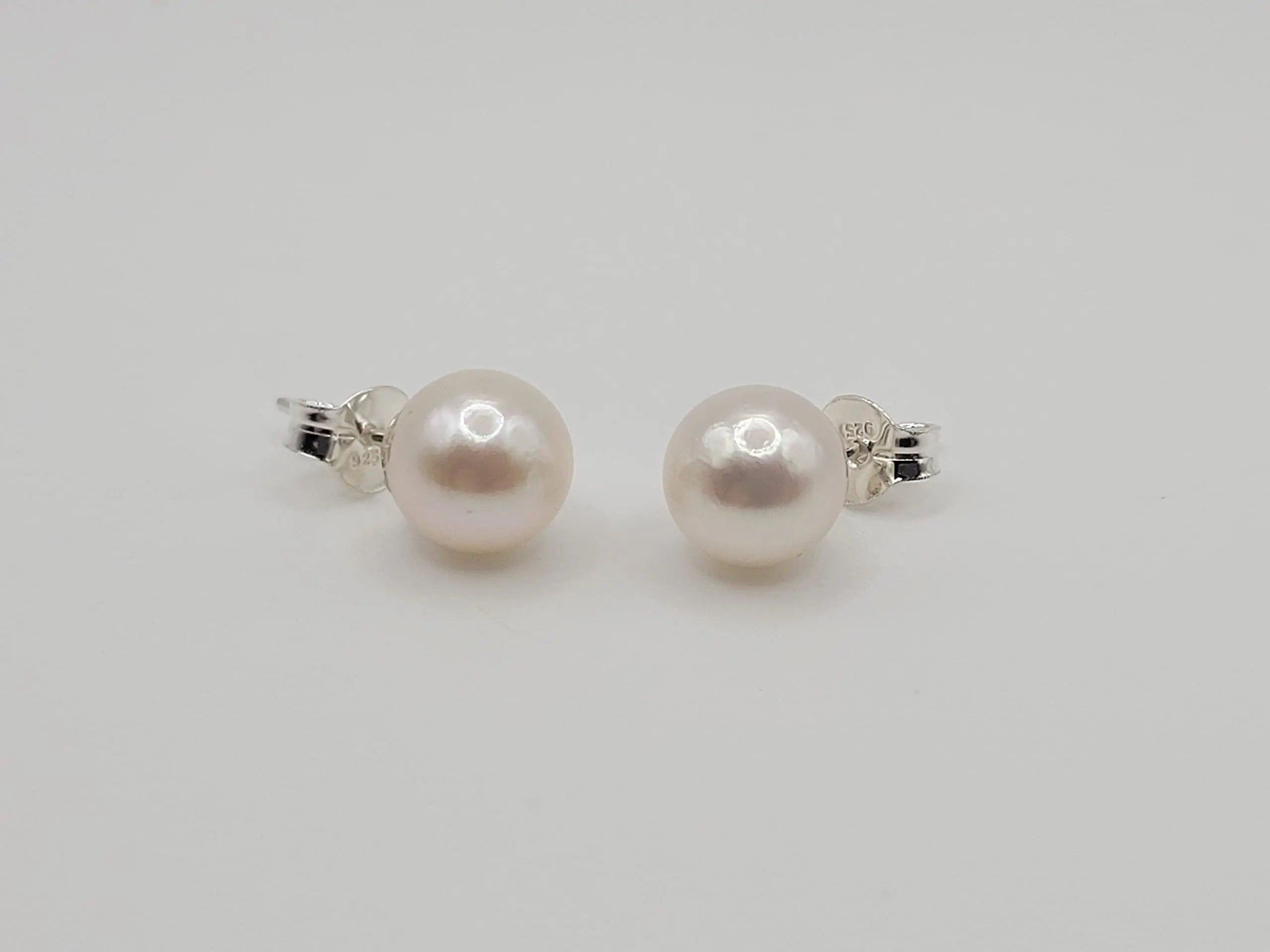 アコヤ真珠ピアス7-9mm 日本産 銀925 – The South Sea Pearl