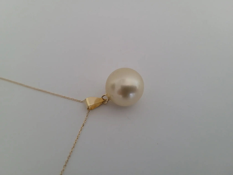 Golden South Sea Pearl 12 mm Round, Natural Golden Color - Only at  The South Sea Pearl